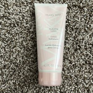 Mary Kay Hydrating Lotion